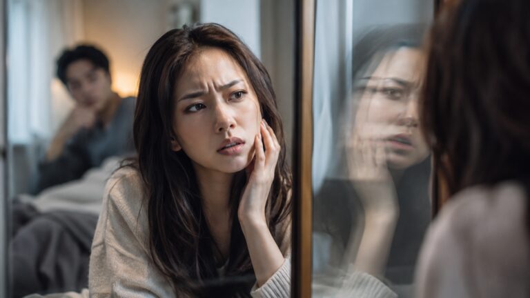 自己愛性パーソナリティ障害の人は「騙されやすい」？ ソシオパスは「人をよく騙す」？ サイコパスは「巧妙に騙す」？――研究から検証する「騙す・騙される」心理とガスライティング